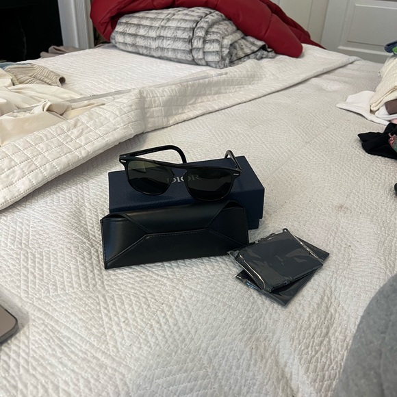 Dior Sunglasses - Picture 6 of 6